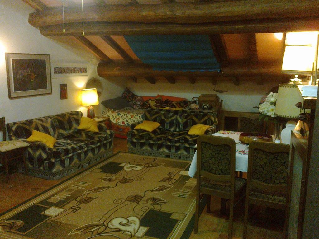 Agriturismo Antica Golena グアスタッラ エクステリア 写真